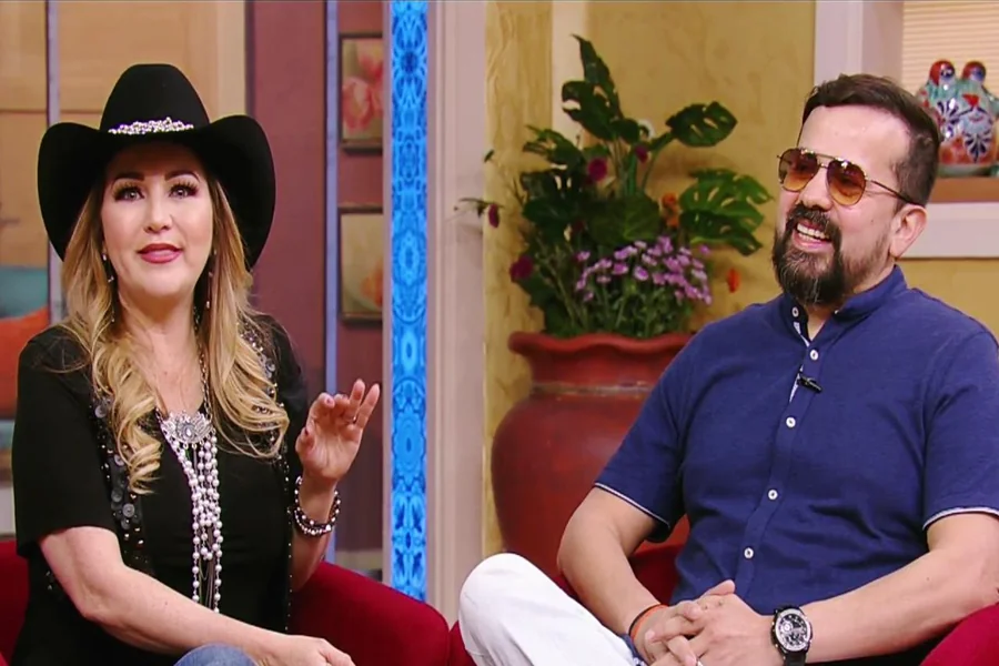 Alicia Villarreal Husband