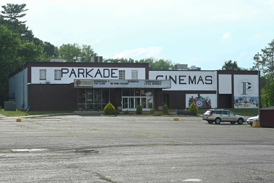 Parkade Cinemas & Entertainment