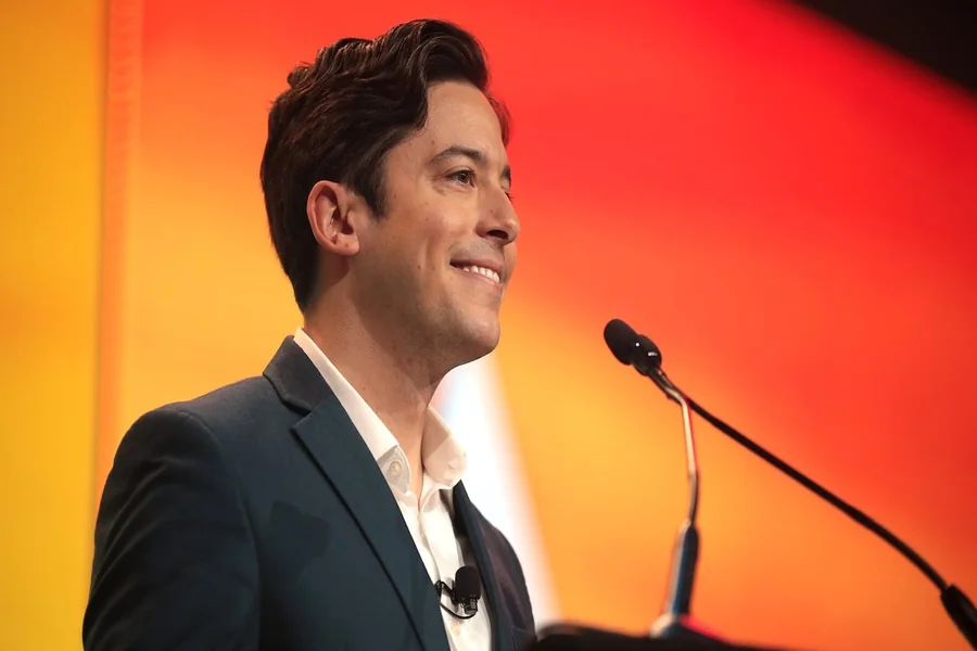 Michael Knowles Net Worth